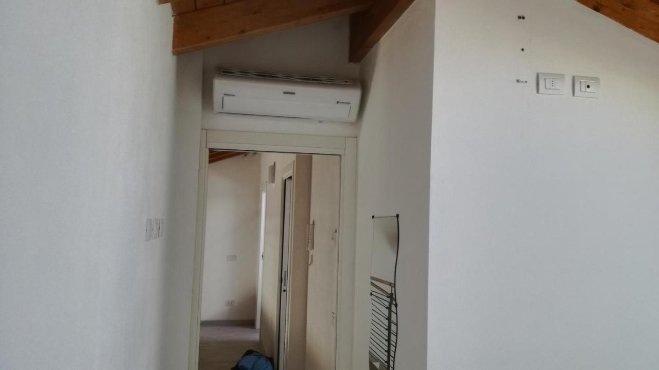 Charme Lake Loft Ispra Εξωτερικό φωτογραφία