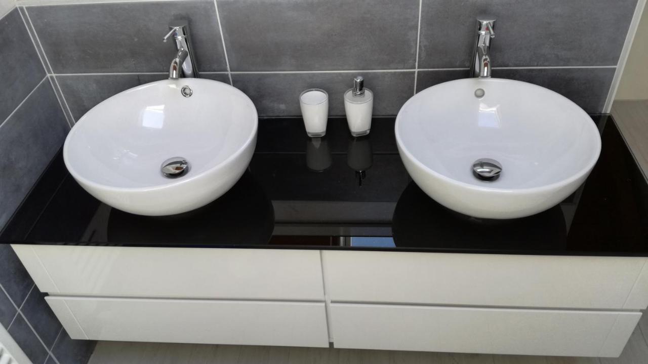 Charme Lake Loft Ispra Εξωτερικό φωτογραφία