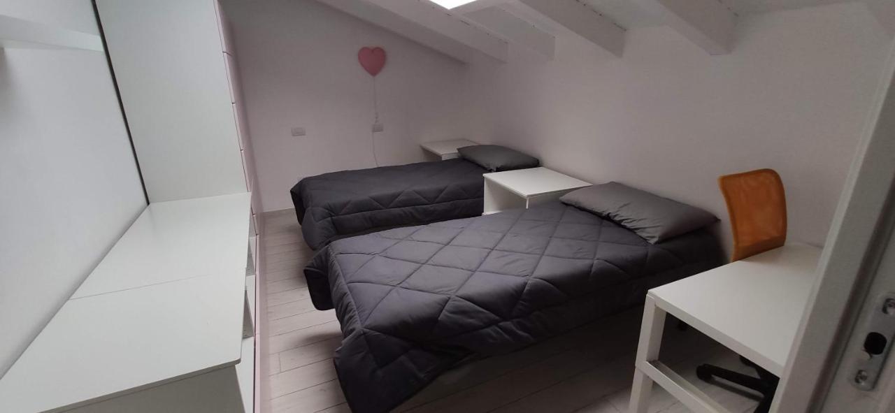 Charme Lake Loft Ispra Εξωτερικό φωτογραφία